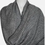 BLACK Cashmere  Mufflers